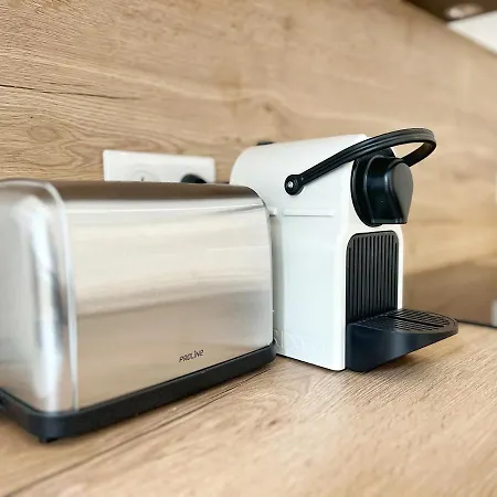 Le Pique De Falguiere - Centre - Gare - Netflix