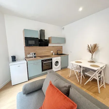 Le Pique De Falguiere - Centre - Gare - Netflix